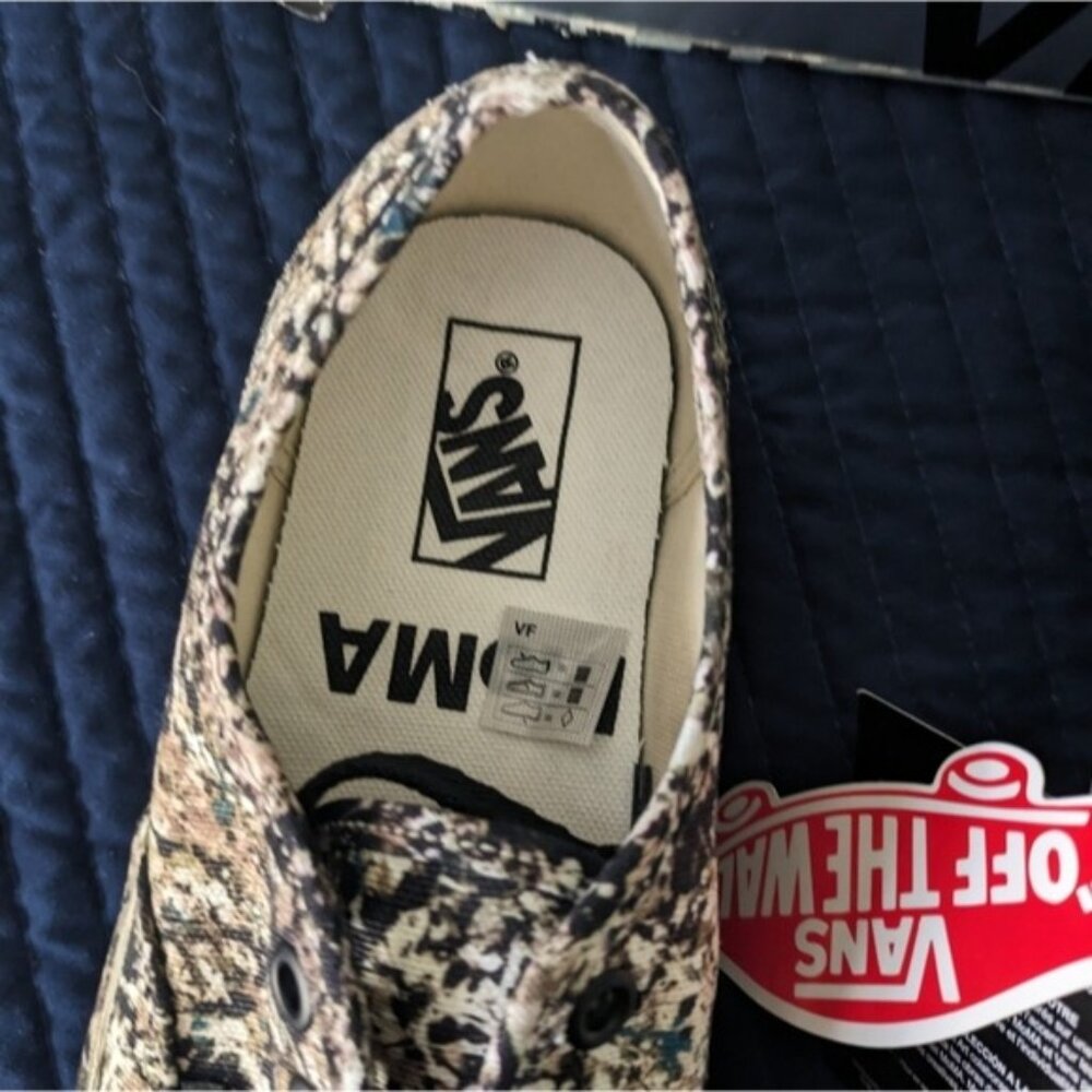 Vans Authentic Moma Jackson Pollock Women  Skate Shoes Camo Gf 112025 - Picture 5 of 11